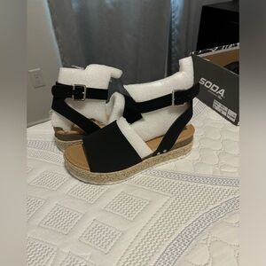 Womens Sandals